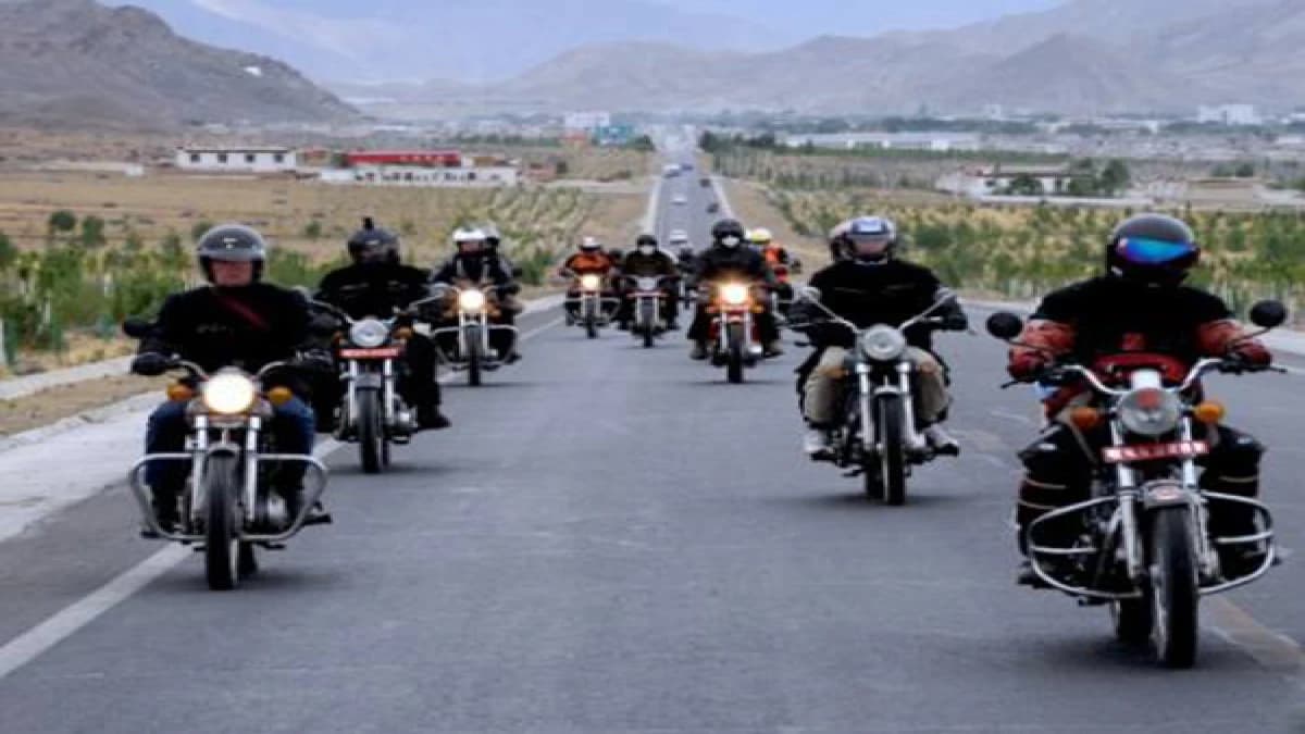 ebc-lhasa-kailash-bike-tour