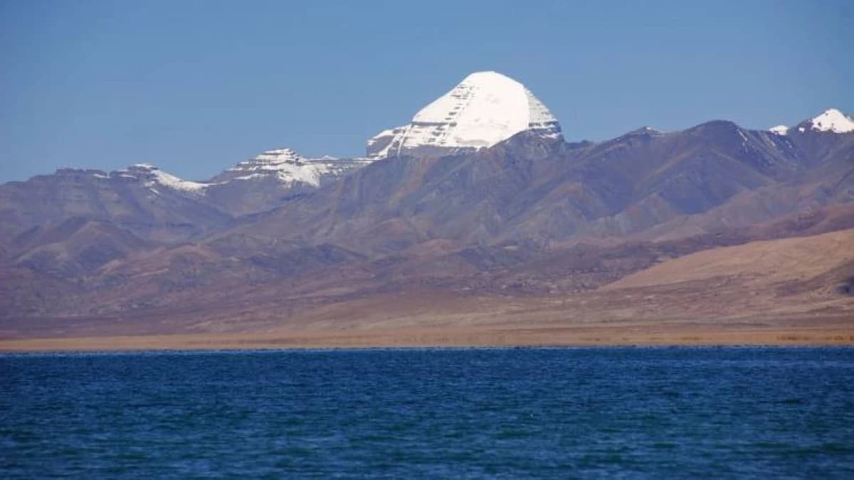 manasarovar-lake
