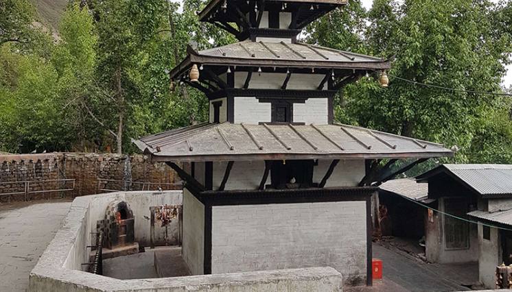Muktinath Temple and 108 taps